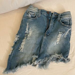 Fashion Nova Skirt Diagonal